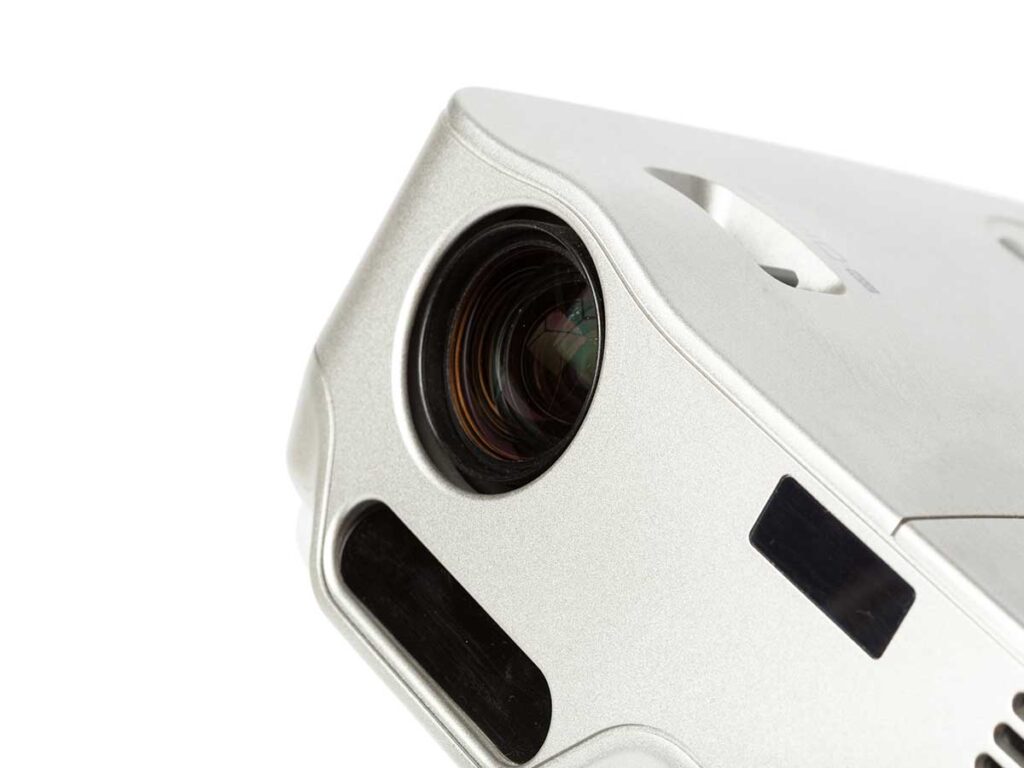 beneficios de tener un video proyector